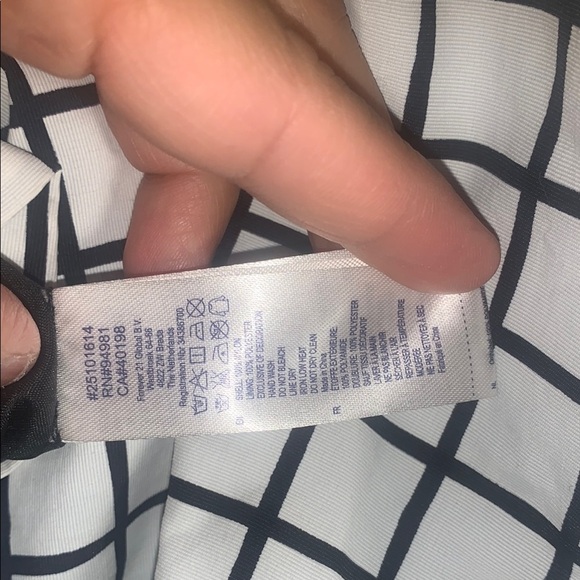 Forever 21 NWT Stylish Black and White Grid women Dress - Picture 8 of 11